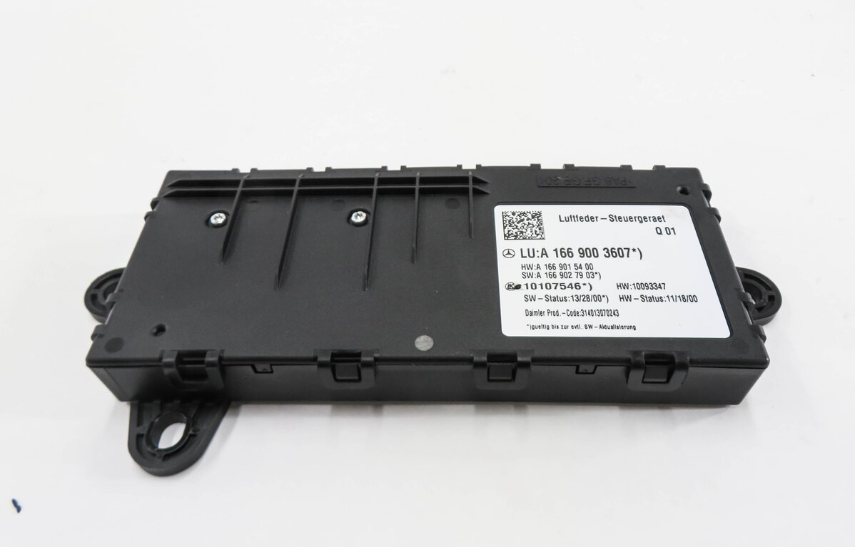 Thumbnail 2: 2014 MERCEDES GL550 (X166) AIR SUSPENSION CONTROL MODULE