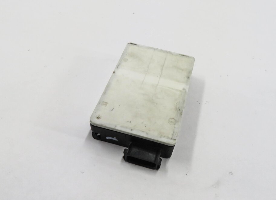 2014 MERCEDES GL550 (X166) BLIND SPOT RADAR SENSOR MODULE