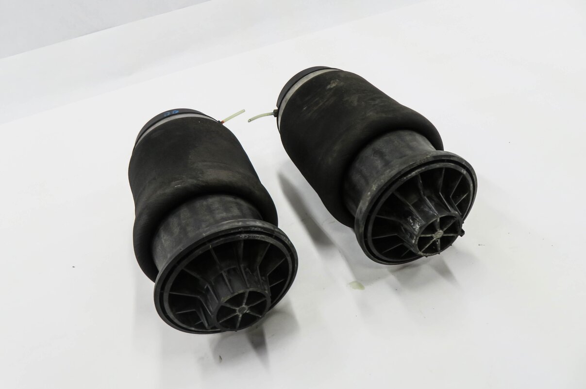 12-19 MERCEDES GL350 GL450 GL550 ML350 ML550 (W166 X166) REAR AIR SPRING SET-2