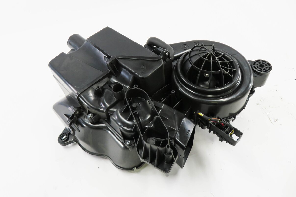 13-19 MERCEDES GL350 GL450 GL550 GLS350 GLS450 (W166 X166) REAR A/C BLOWER MOTOR