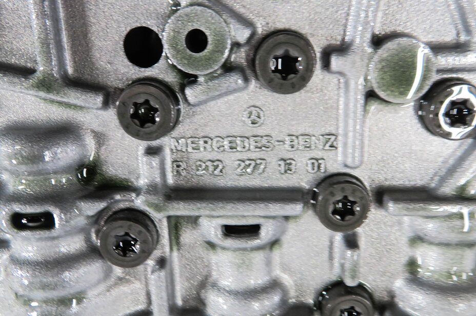 Thumbnail 6: 2014 MERCEDES GL450 GL550 (X164) 4.6L - 722.9 A/T TRANSMISSION VALVE BODY BLOCK
