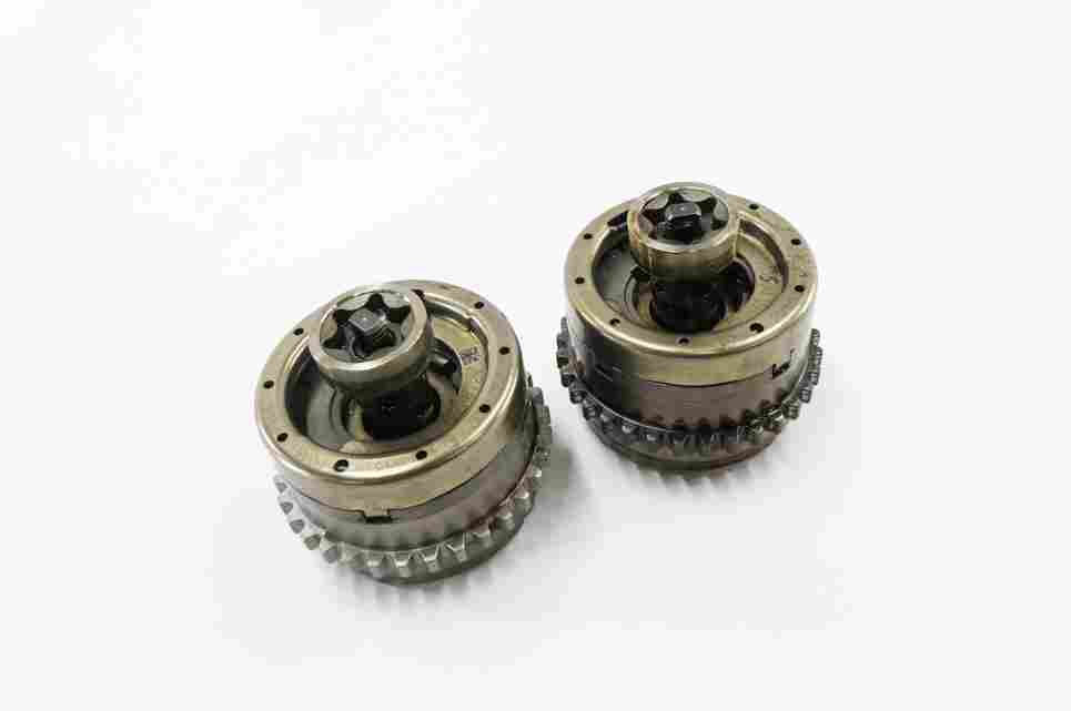 Thumbnail 2: 14-19 MERCEDES GL450 GL550 GLE550 GLS550 ML550 S550 - 4.6L LEFT TIMING GEAR SET
