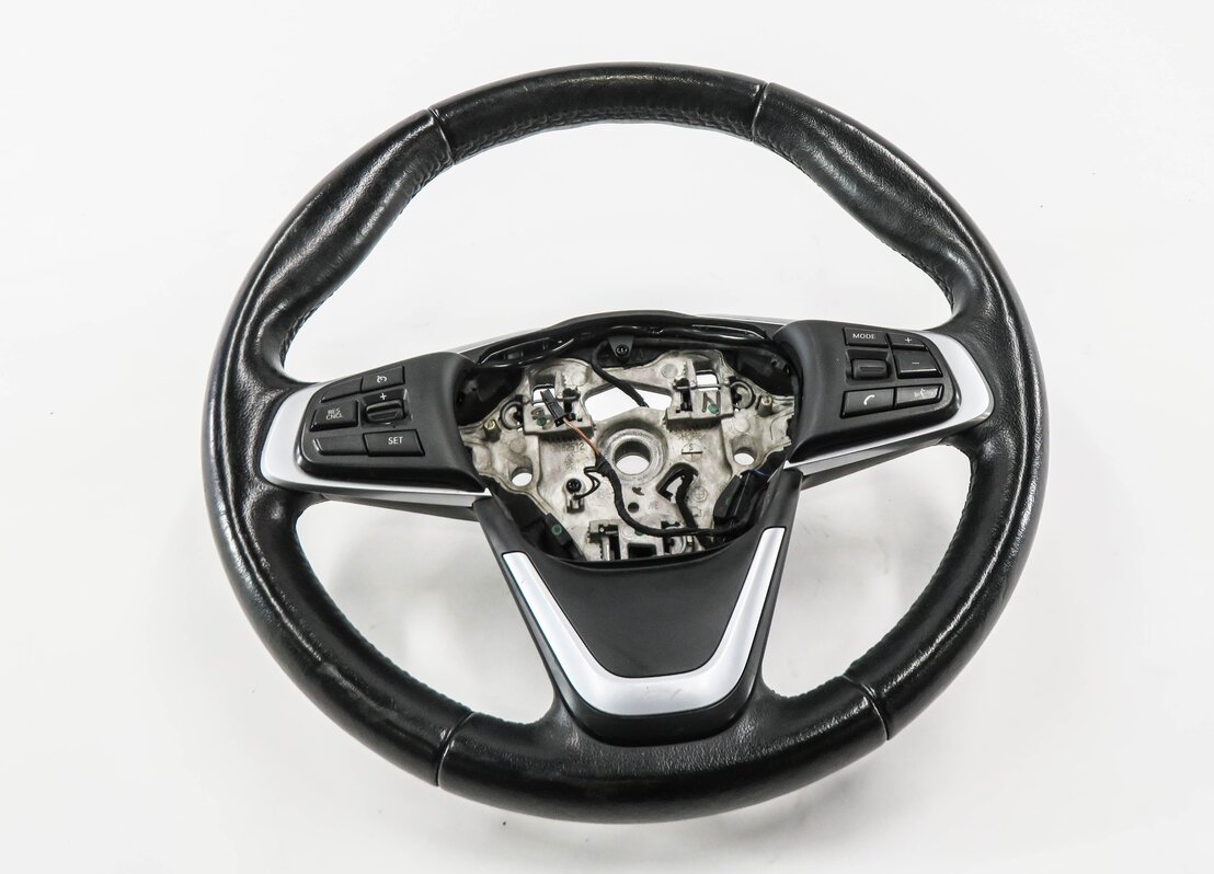 Thumbnail 4: 2016-2022 BMW X1 X2 (F48) HEATED SPORT STEERING WHEEL