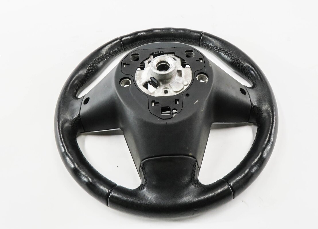 Thumbnail 7: 2016-2022 BMW X1 X2 (F48) HEATED SPORT STEERING WHEEL