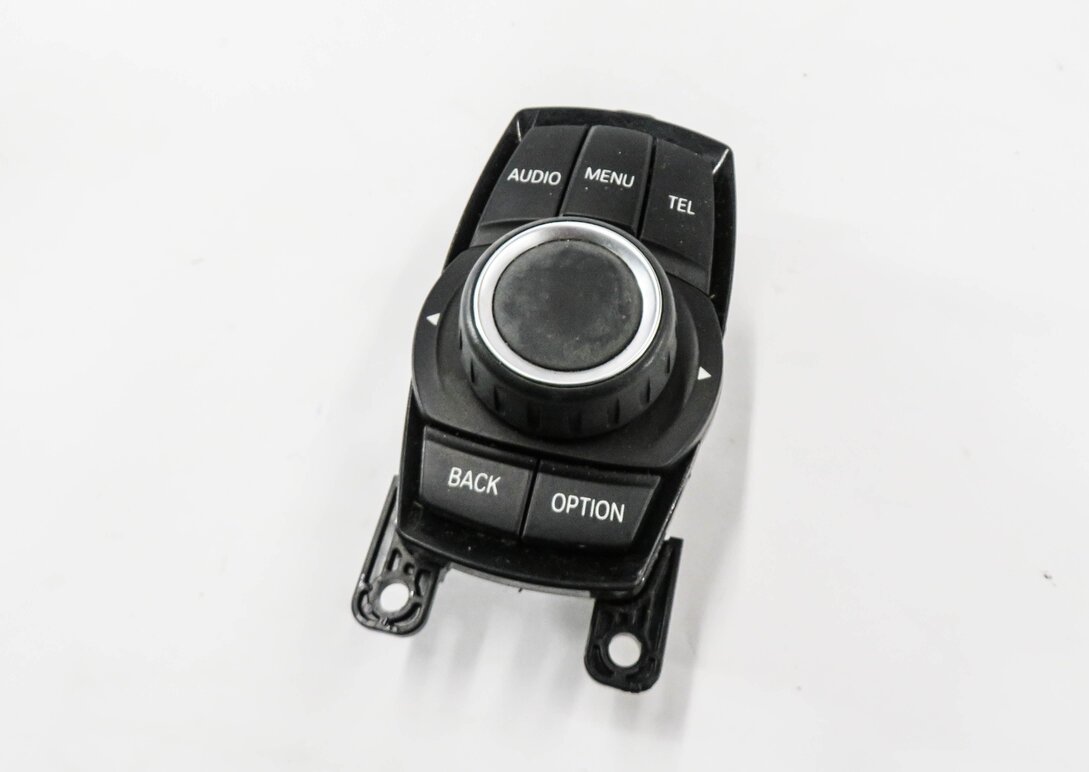 2017 BMW X1 (F48) RADIO STEREO GPS NAVIGATION i-DRIVE CONTROL SWITCH BUTTON