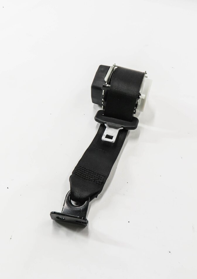 2017 BMW X1 (F48) REAR 2nd SECOND ROW SEAT - LEFT SEATBELT RETRACTOR (BLACK)