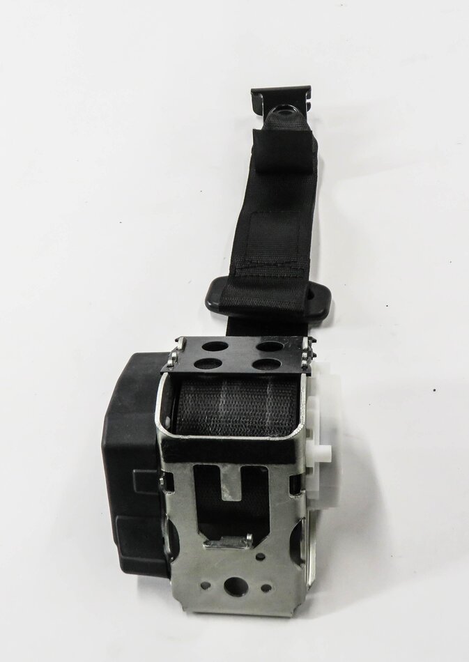 Thumbnail 3: 2017 BMW X1 (F48) REAR 2nd SECOND ROW SEAT - LEFT SEATBELT RETRACTOR (BLACK)