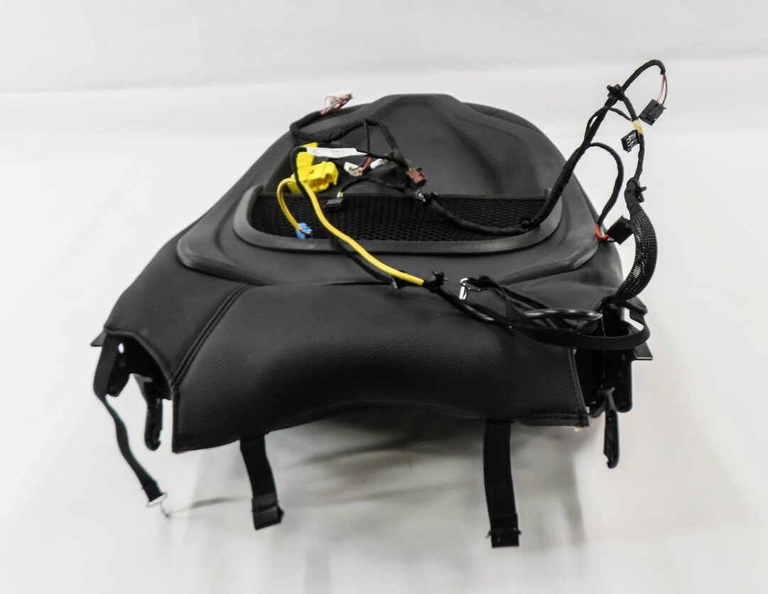 Thumbnail 3: 2017 BMW X1 (F48) PASSENGER - UPPER TOP HEATED SEAT CUSHION (BLACK SENSATEC)