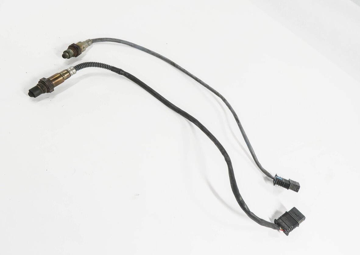Thumbnail 2: 2017 BMW X1 (F48) 2.0L B46 - PRE / POST CAT O2 OXYGEN LAMBDA PROBE SENSOR SET-2