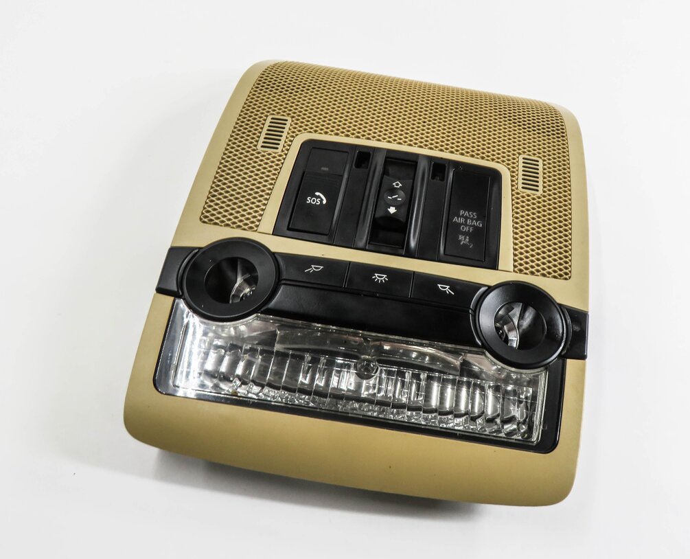 2012 BMW X5 (E70) FRONT DOMELIGHT MAP READING COURTESY DOME LIGHT LAMP (BEIGE)
