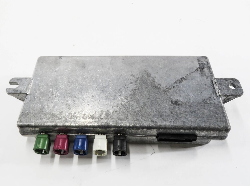 Thumbnail 3: 2012 BMW X5 (E70) SURROUND VIEW CAMERA CONTROL MODULE