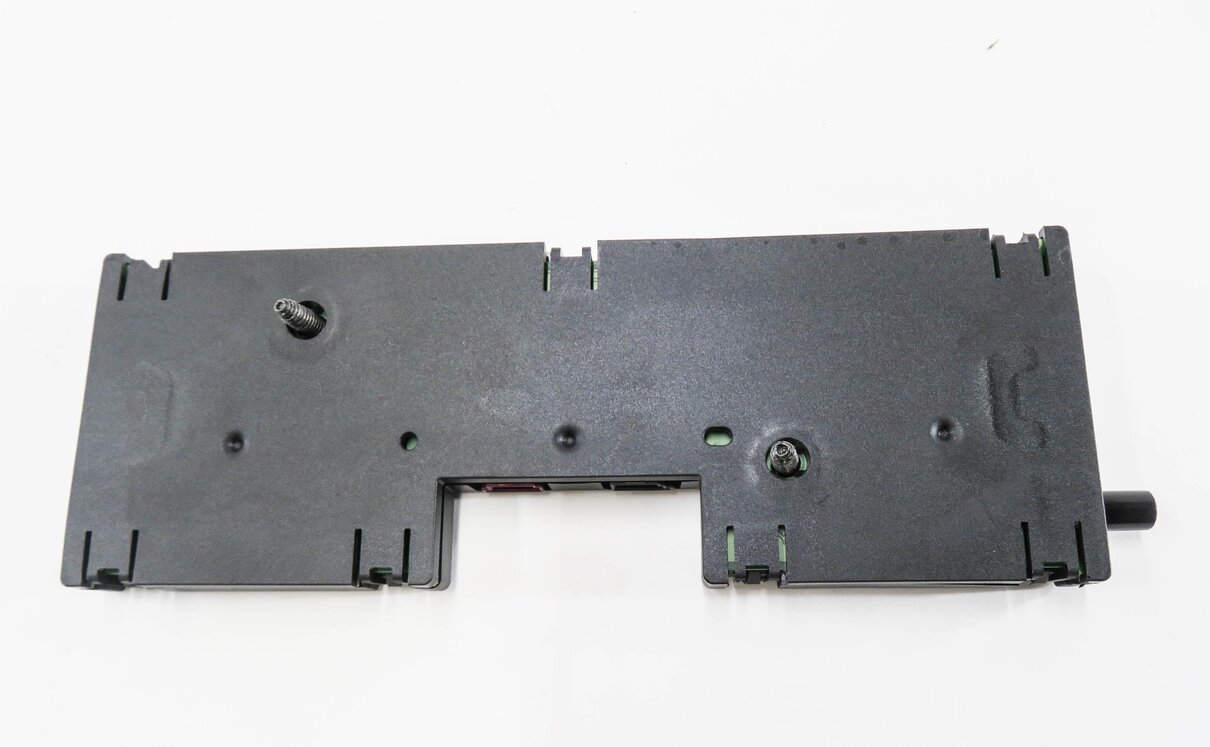 Thumbnail 3: 2012 BMW X5 (E70) RADIO STEREO DIVERSITY ANTENNA AMP AMPLIFIER MODULE