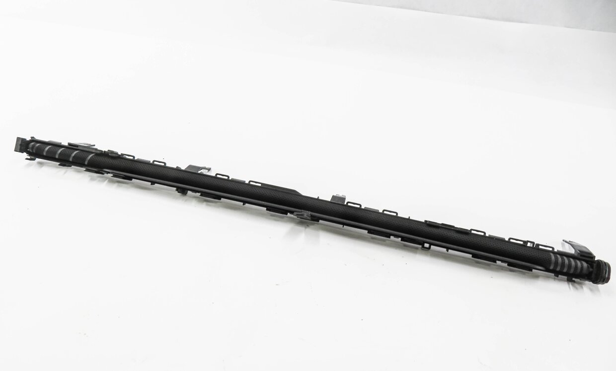 2007-2013 BMW X5 (E70) RIGHT REAR RETRACTABLE WINDOW SUN SCREEN PRIVACY SHADE