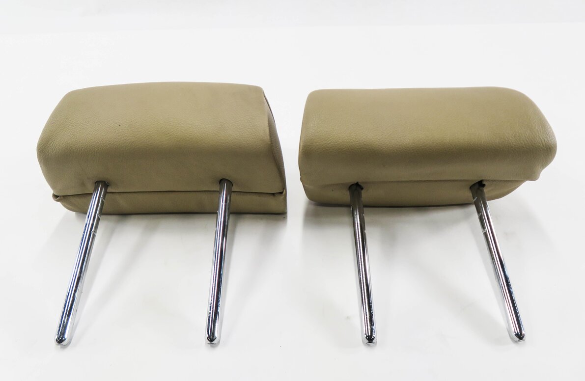 Thumbnail 2: 2012 BMW X5 (E70) REAR 2nd SECOND ROW SEAT LEFT & RIGHT HEADREST SET (BEIGE)