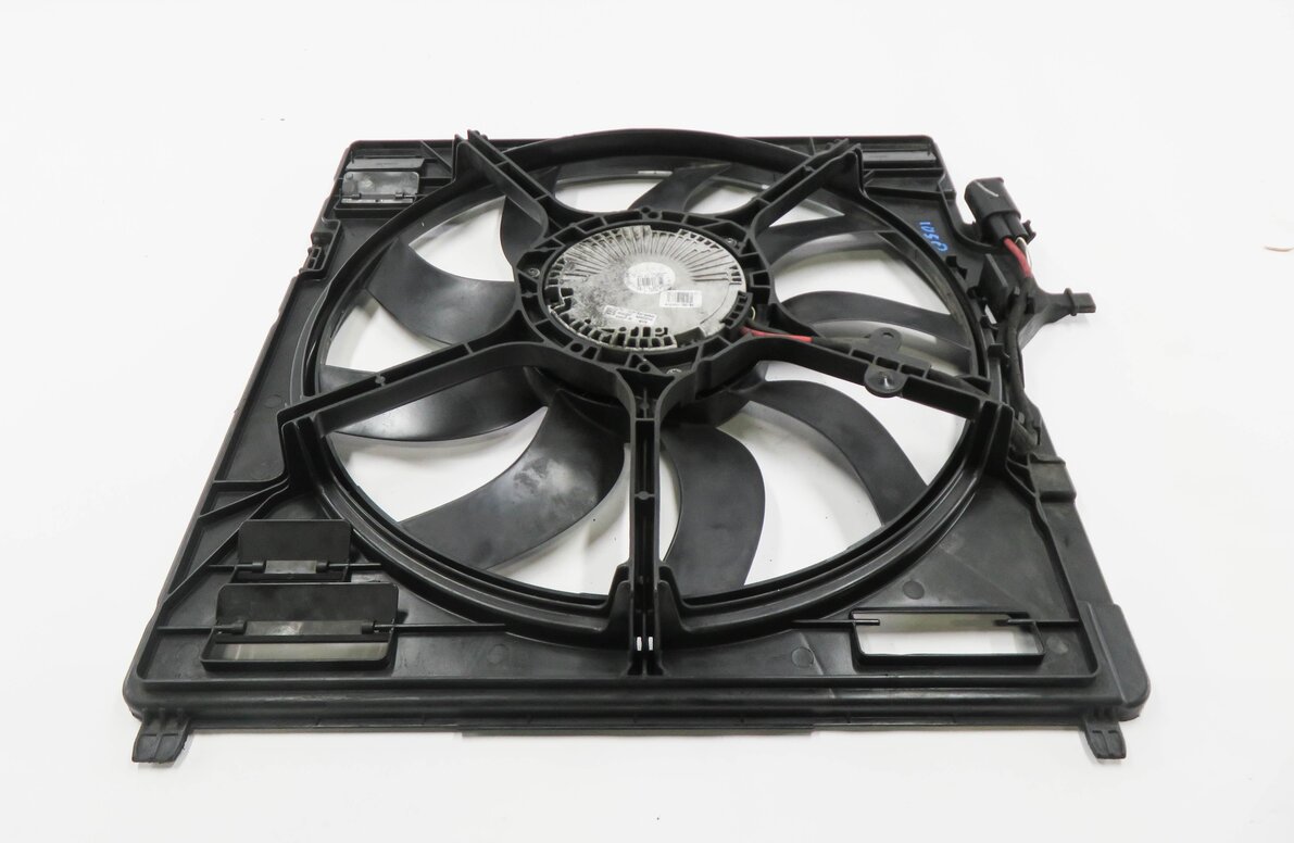 Thumbnail 4: 2008-2014 BMW X5 X5M X6 X6M (E70 E71) 850 WATT RADIATOR COOLING FAN ASSEMBLY