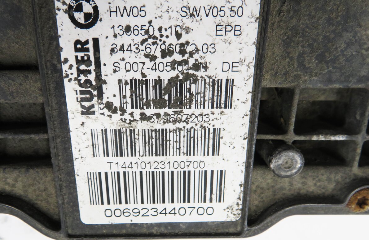 Thumbnail 5: 2012 BMW X5 (E70) EMERGENCY PARKING BRAKE ACTUATOR MOTOR w/ CABLES