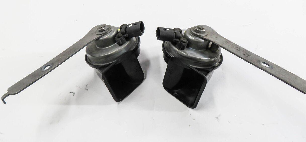 Thumbnail 3: 2010-2014 BMW X5 X6 (E70 E71) HIGH & LOW TONE SAFETY HORN SET-2