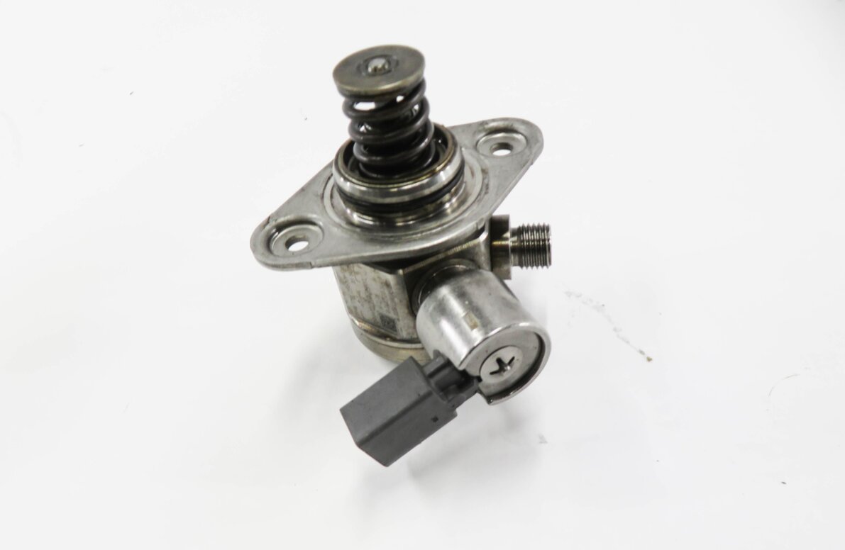 Thumbnail 4: 08-14 BMW 550i 650i 750i X5 X6 (F01 F10 E70 E71 E72) 4.4L - MECHANICAL FUEL PUMP