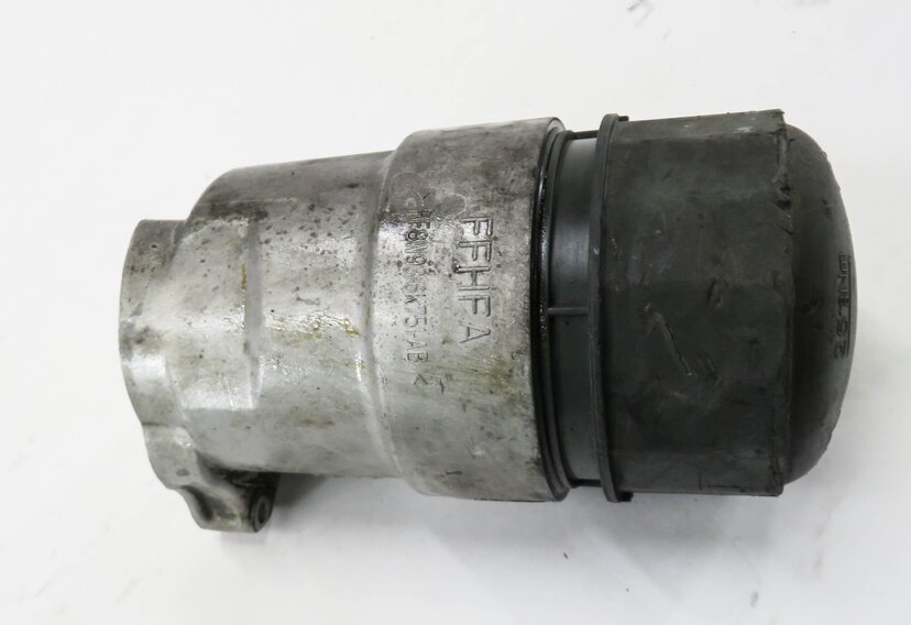 Thumbnail 2: 2012 RANGE ROVER SPORT (L320) 5.0L SUPERCHARGED ENGINE - OIL FILTER HOUSING