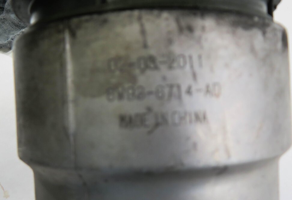 Thumbnail 5: 2012 RANGE ROVER SPORT (L320) 5.0L SUPERCHARGED ENGINE - OIL FILTER HOUSING