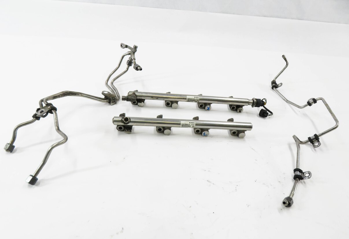 Thumbnail 2: 2012 RANGE ROVER SPORT (L320) 5.0L SUPERCHARGED ENGINE - FUEL RAIL SET w/ LINES