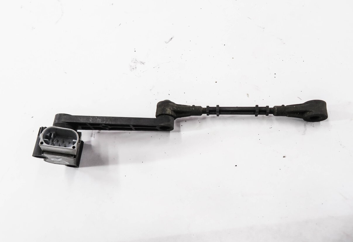 Thumbnail 3: 2012 RANGE ROVER SPORT (L320) LEFT DRIVER REAR SUSPENSION HEIGHT LEVEL SENSOR