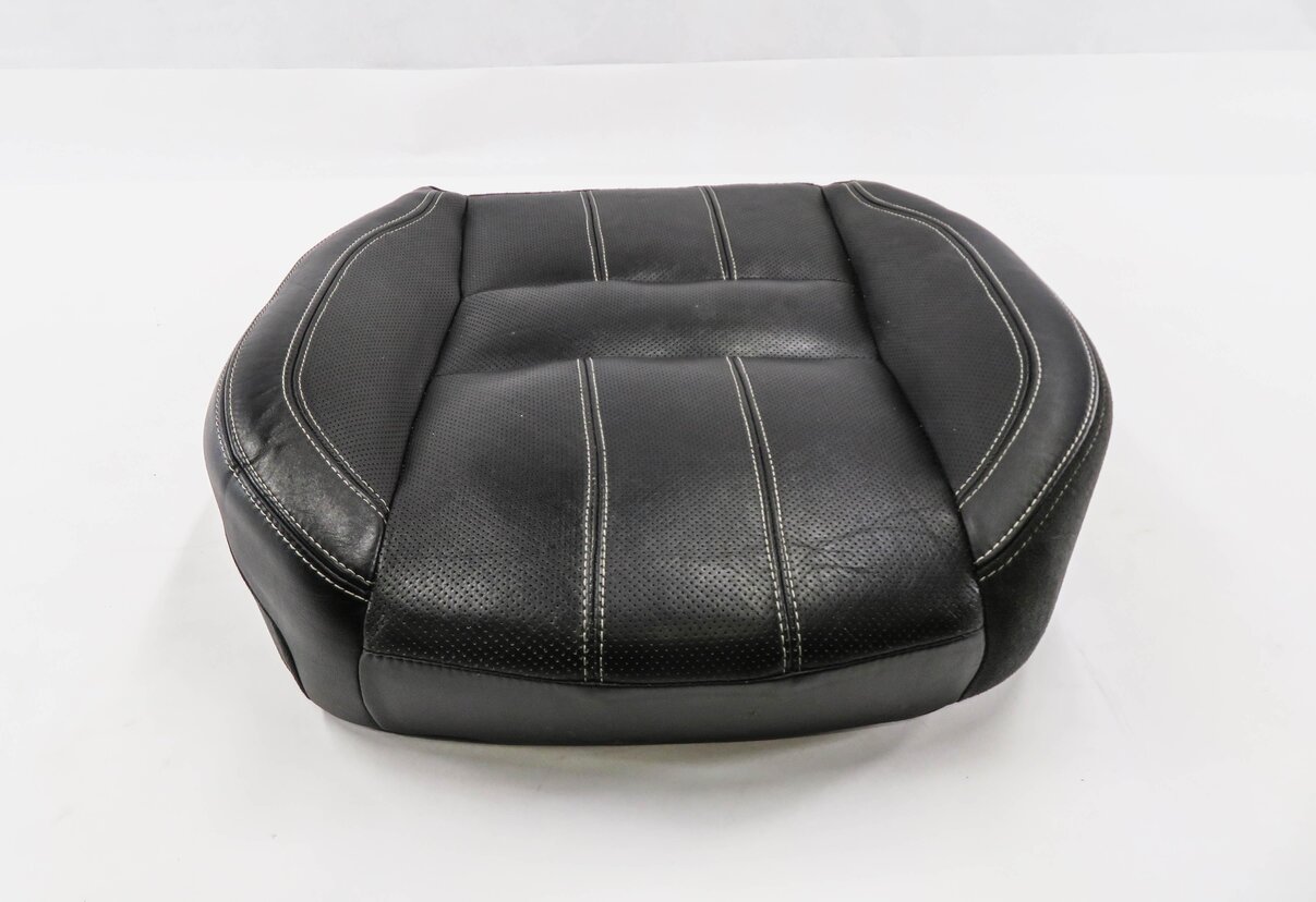 Thumbnail 2: 2012 RANGE ROVER SPORT (L320) PASSENGER LOWER BOTTOM HEATED SEAT CUSHION (BLACK)