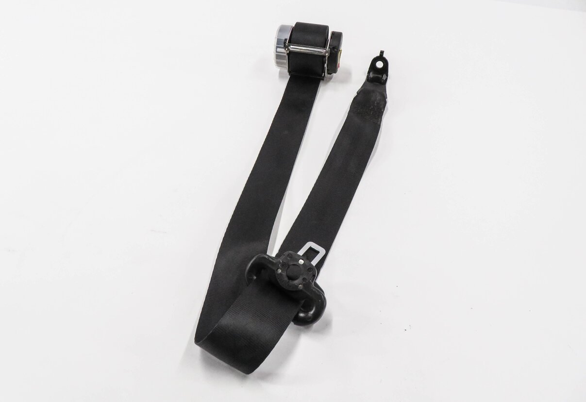 Thumbnail 1: 2012 RANGE ROVER SPORT (L320) REAR 2nd ROW SEAT LEFT SEATBELT RETRACTOR (BLACK)
