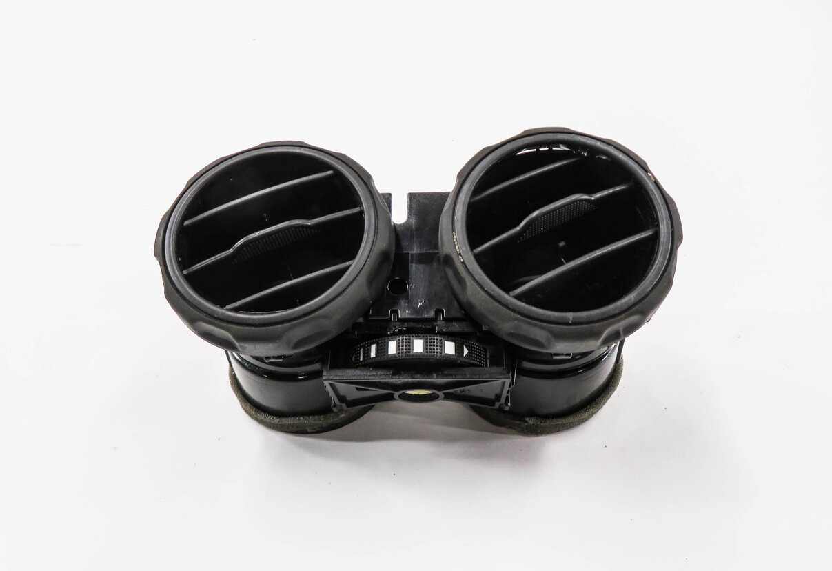 Thumbnail 2: 2012 RANGE ROVER SPORT (L320) REAR CENTER CONSOLE HEATER A/C AIR VENT