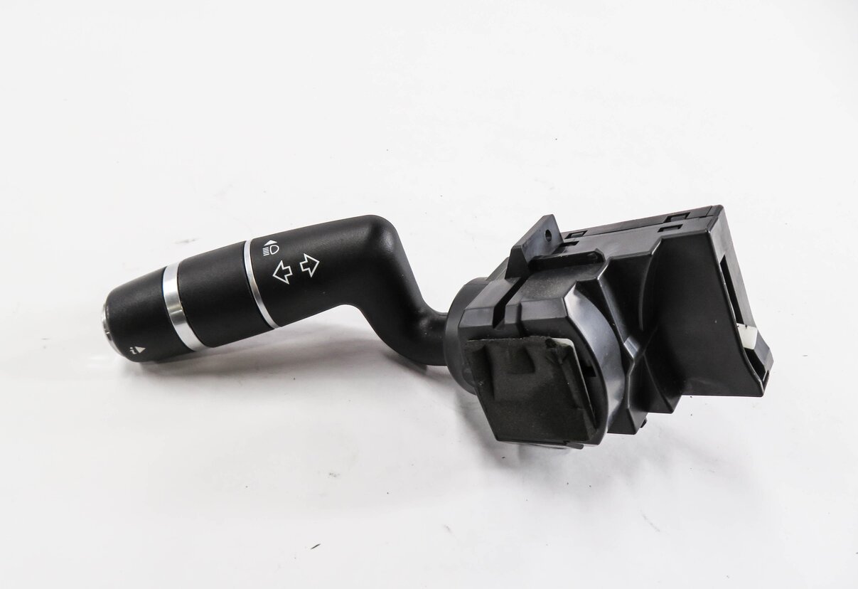 Thumbnail 2: 2012-2016 LAND ROVER LR4 - RANGE ROVER SPORT (L320) COLUMN TURN SIGNAL SWITCH