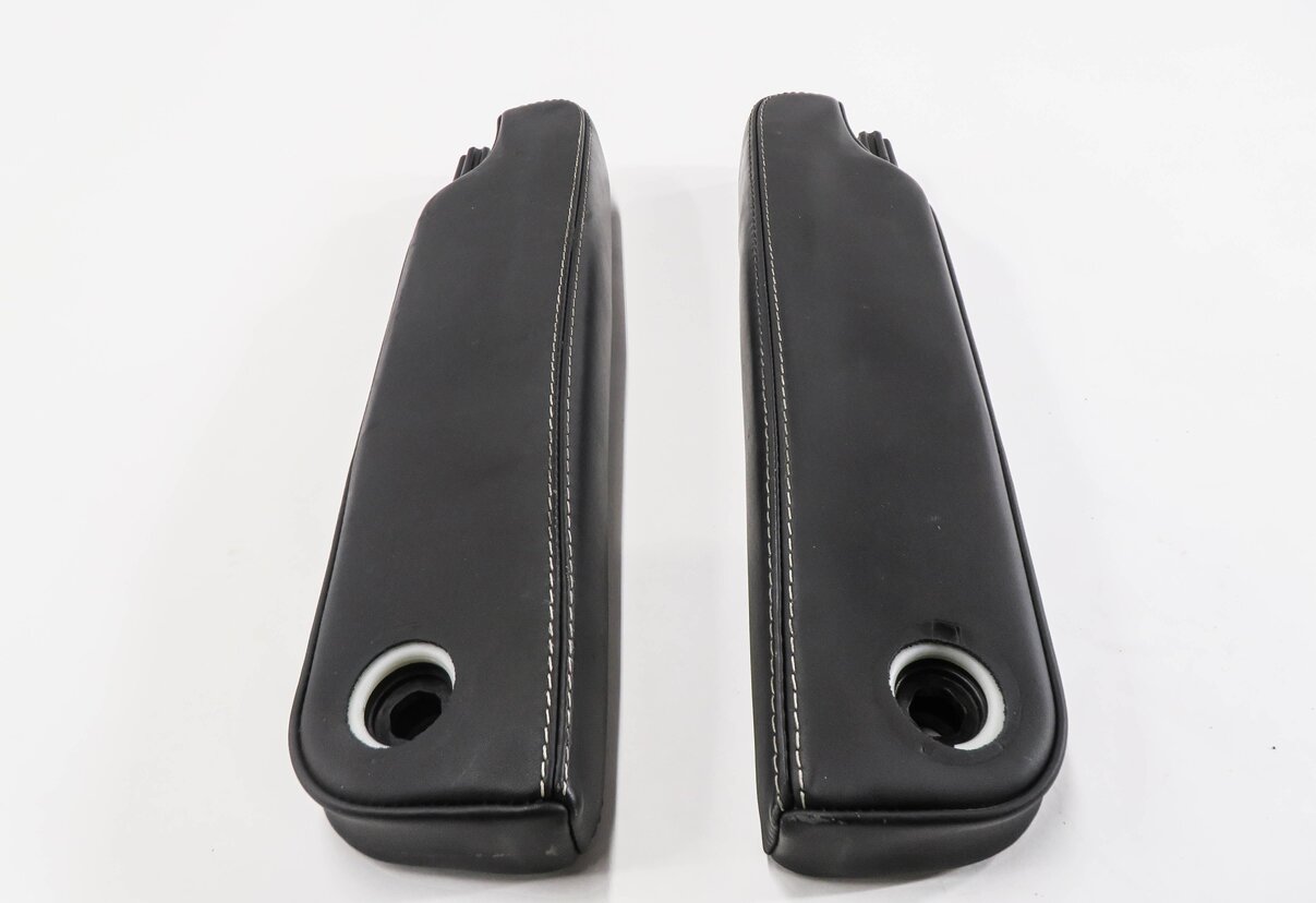 Thumbnail 4: 2012 RANGE ROVER SPORT (L320) FRONT LEFT & RIGHT SEAT ARMREST SET-2 (BLACK)