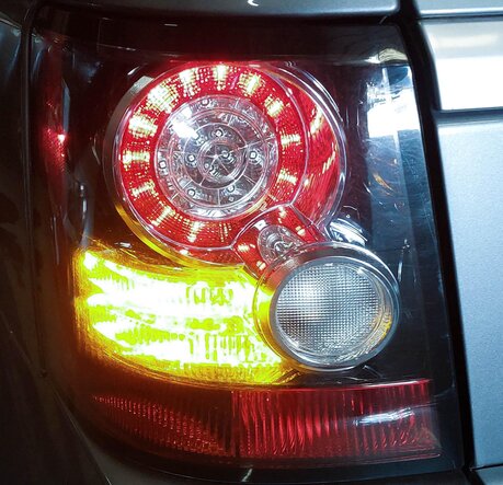 Thumbnail 2: 2012-2013 RANGE ROVER SPORT (L320) LEFT DRIVER TAILLIGHT BRAKE LIGHT LAMP
