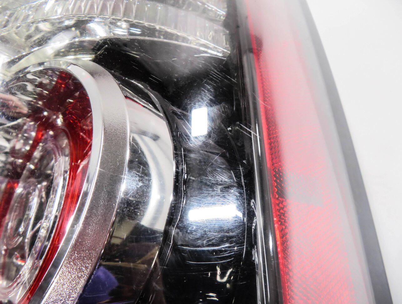 Thumbnail 8: 2012-2013 RANGE ROVER SPORT (L320) LEFT DRIVER TAILLIGHT BRAKE LIGHT LAMP