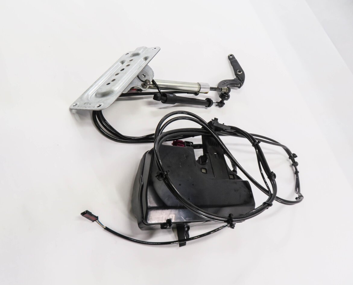 Thumbnail 3: 07-09 GL320 GL450 GL550 (X164) REAR HATCH CARGO TRUNK DOOR HYDRAULIC PUMP w/ RAM
