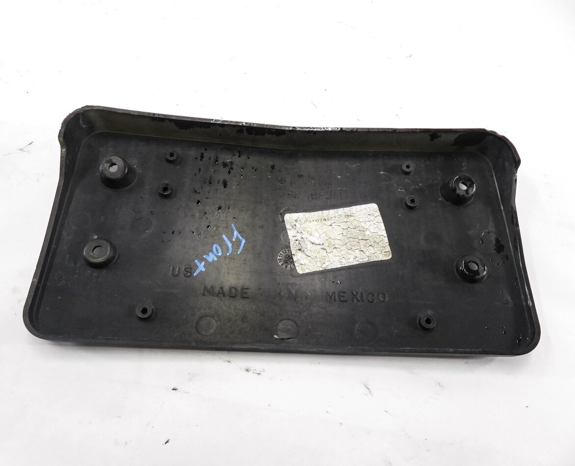 Thumbnail 3: 2008 MERCEDES GL450 (X164) FRONT LICENSE PLATE BASE MOUNT RETAINER BRACKET
