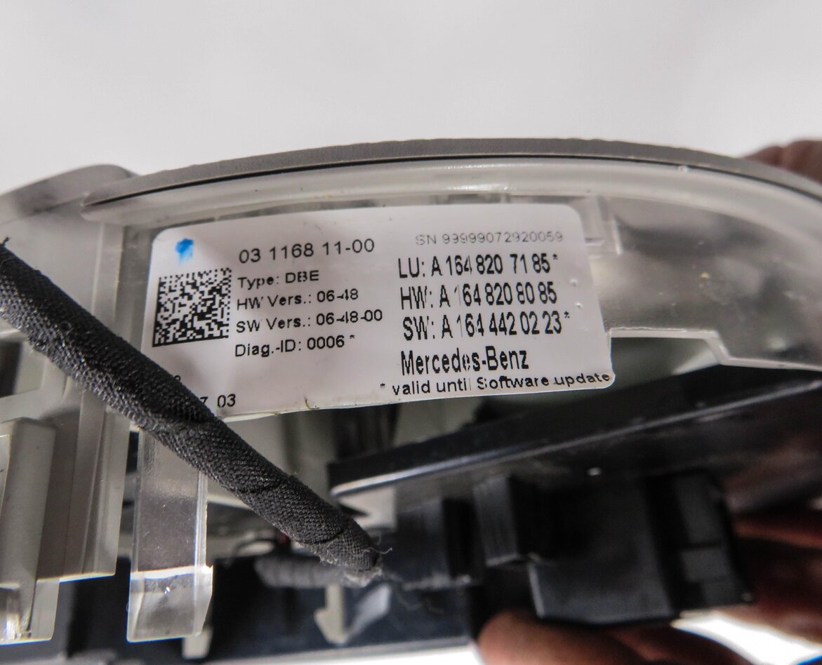 Thumbnail 7: 2008 MERCEDES GL450 (X164) FRONT DOMELIGHT MAP READING COURTESY LIGHT (GRAY)
