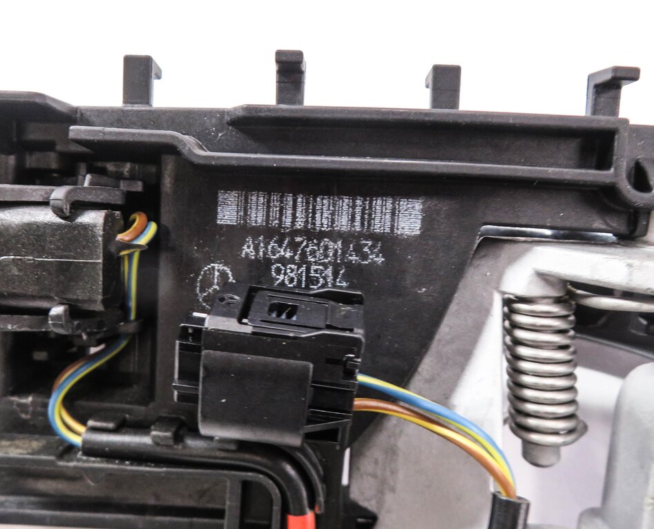 Thumbnail 5: 2008 MERCEDES GL450 (X164) RIGHT REAR KEYLESS GO EXTERIOR DOOR HANDLE (BLACK)