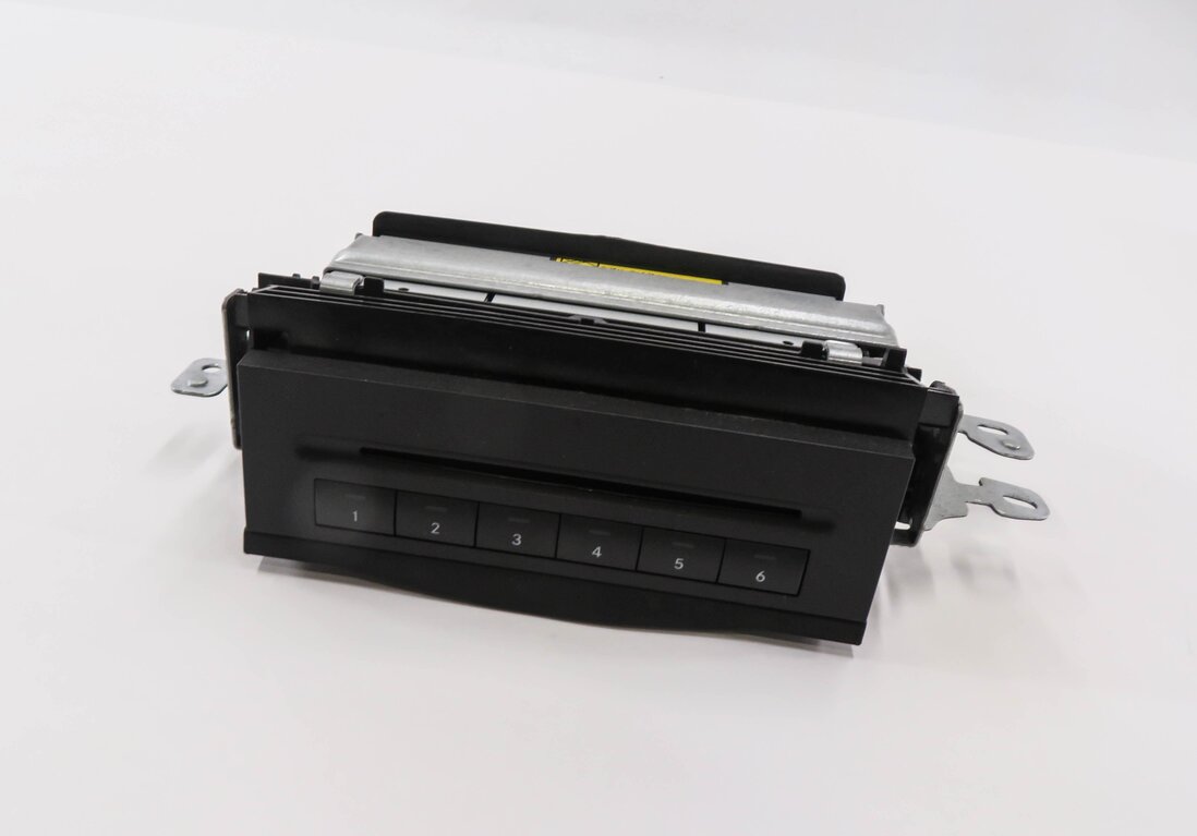 2003-2013 MERCEDES BENZ - B E GL ML CLS R - CLASS RADIO STEREO 6-DISC CD CHANGER