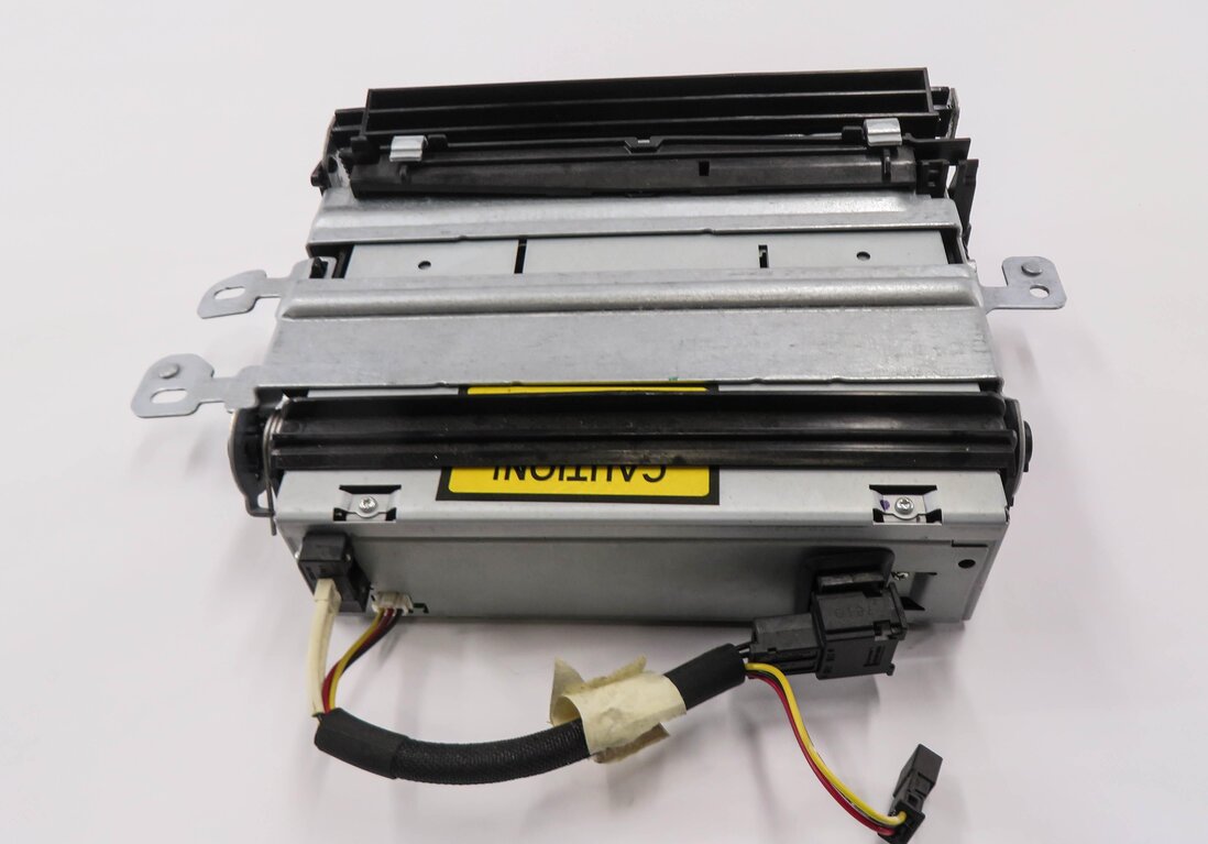 Thumbnail 3: 2003-2013 MERCEDES BENZ - B E GL ML CLS R - CLASS RADIO STEREO 6-DISC CD CHANGER