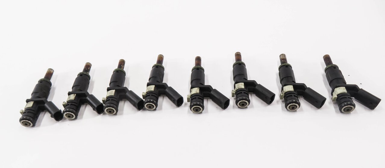 Thumbnail 2: 2006-2012 MERCEDES C250 C300 C350 E280 E300 E350 GL450 GL550 - FUEL INJECTOR SET