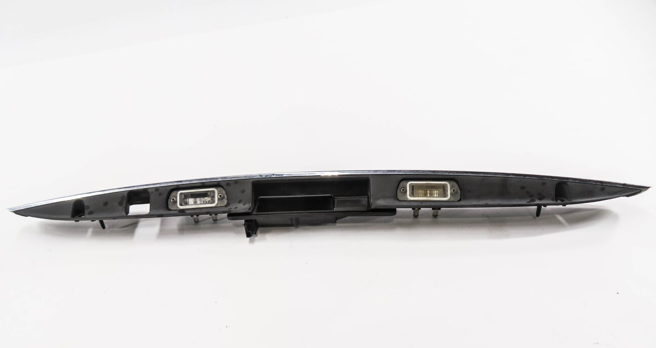 2008 MERCEDES GL450 (X164) REAR TRUNK / HANDLE LICENSE LIGHT PANEL (CHROME)