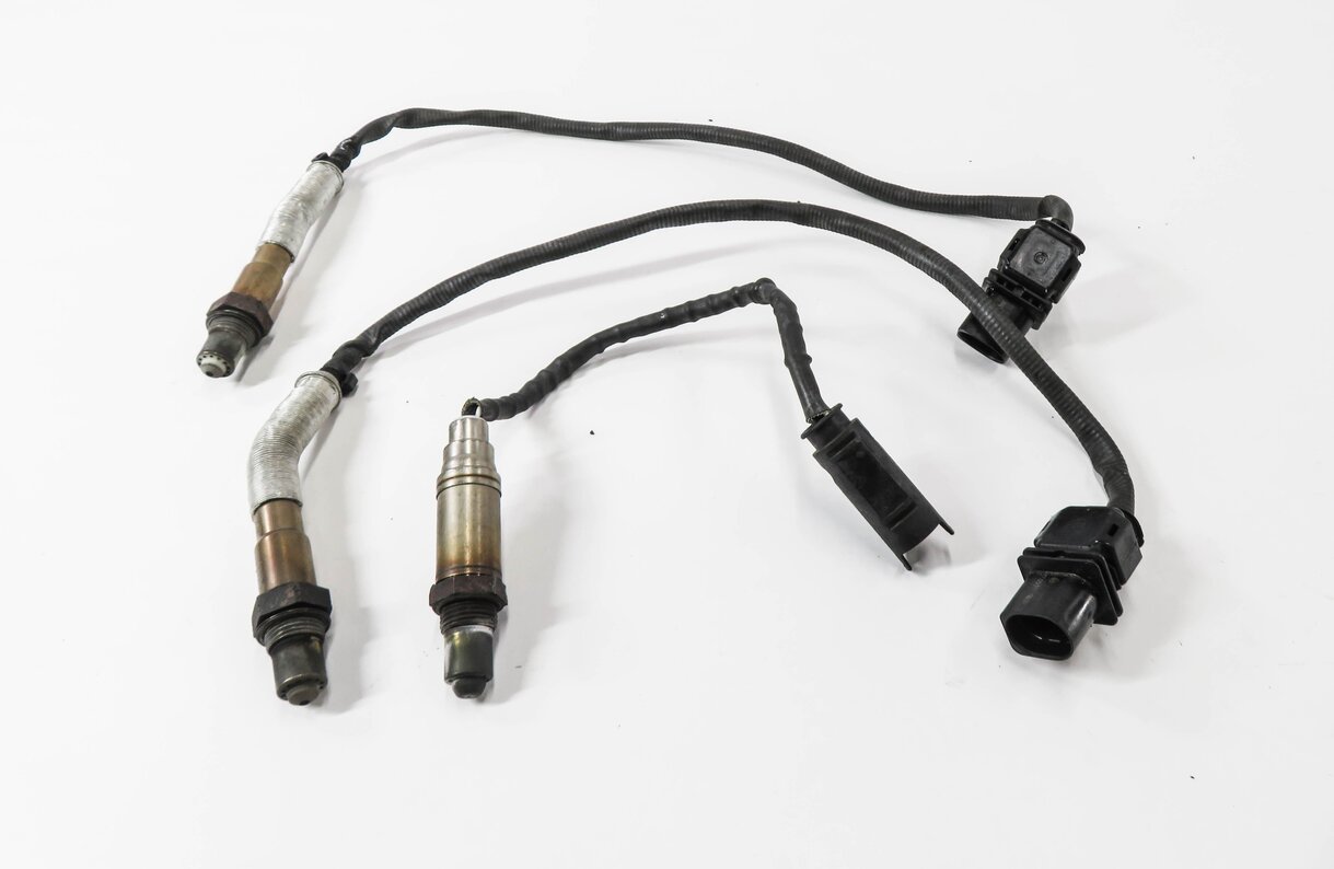 Thumbnail 2: 2006 BMW M6 ///M (E63) PRE / POST CAT O2 OXYGEN LAMBDA PROBE SENSOR SET-3