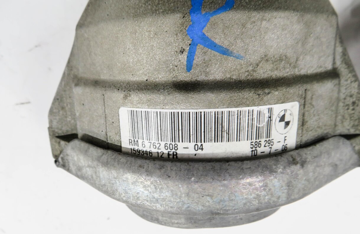 Thumbnail 10: 2006 BMW M6 ///M (E63) 5.0L S85 V10 ENGINE - LEFT & RIGHT MOTOR MOUNT SET-2