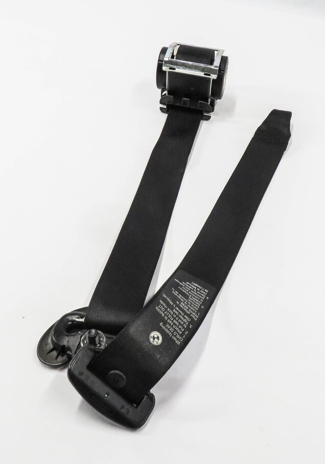 04-07 BMW 645i 650i M6 ///M (E63) RIGHT FRONT PASSENGER SEATBELT RETRACTOR BLACK
