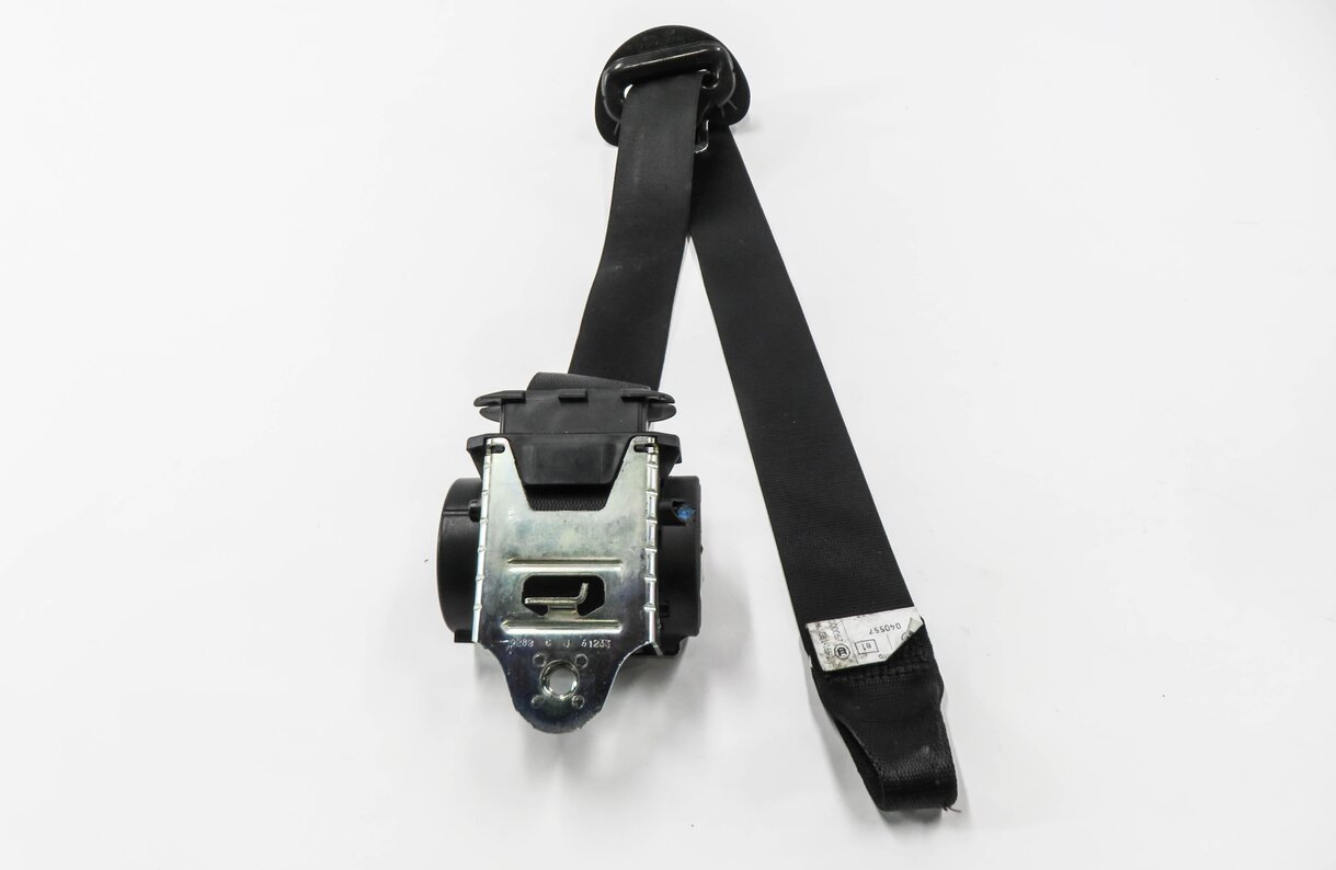 Thumbnail 3: 04-07 BMW 645i 650i M6 ///M (E63) RIGHT FRONT PASSENGER SEATBELT RETRACTOR BLACK