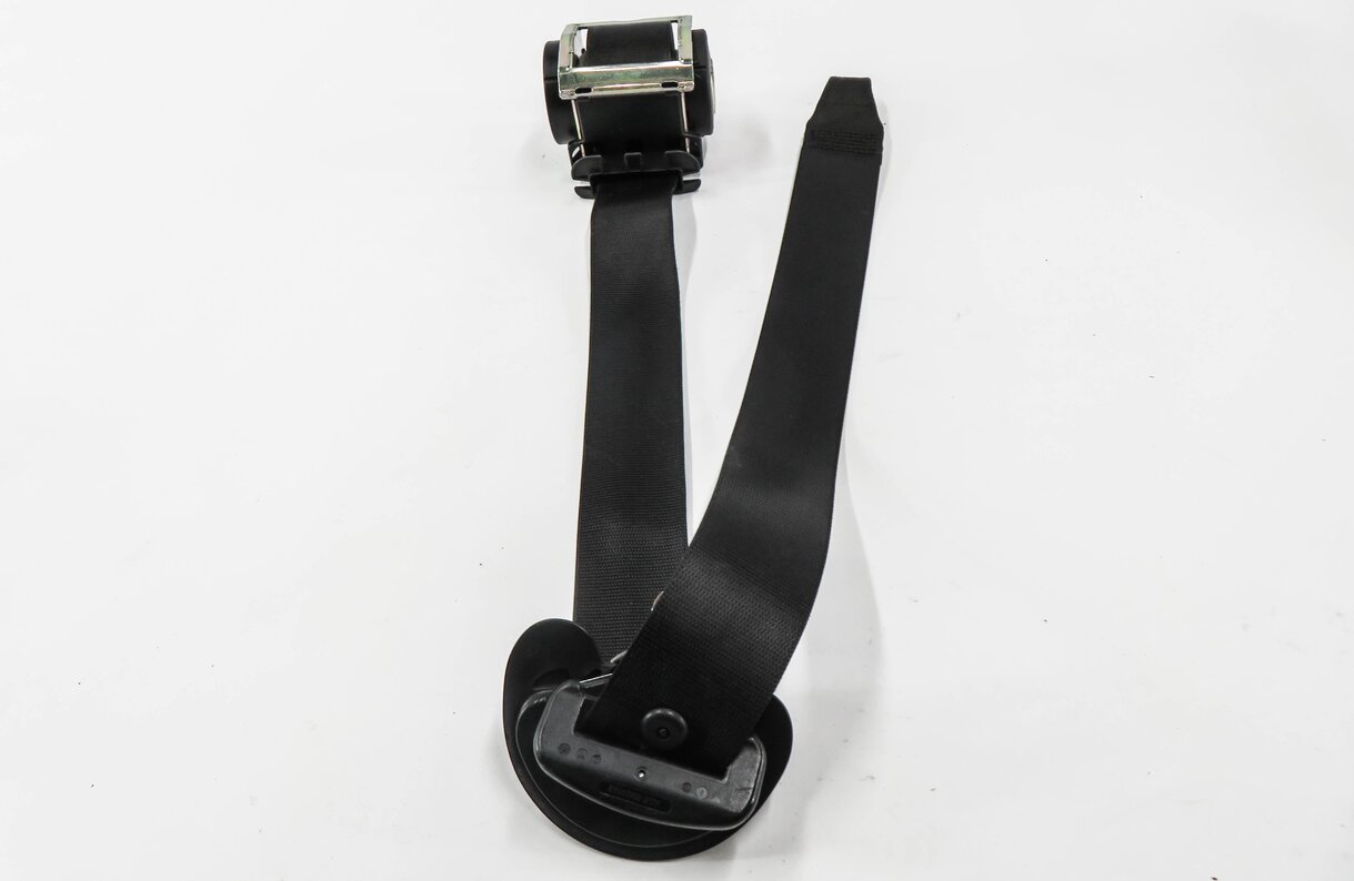 Thumbnail 2: 04-07 BMW 645i 650i M6 ///M (E63) LEFT FRONT DRIVER SEATBELT RETRACTOR (BLACK)