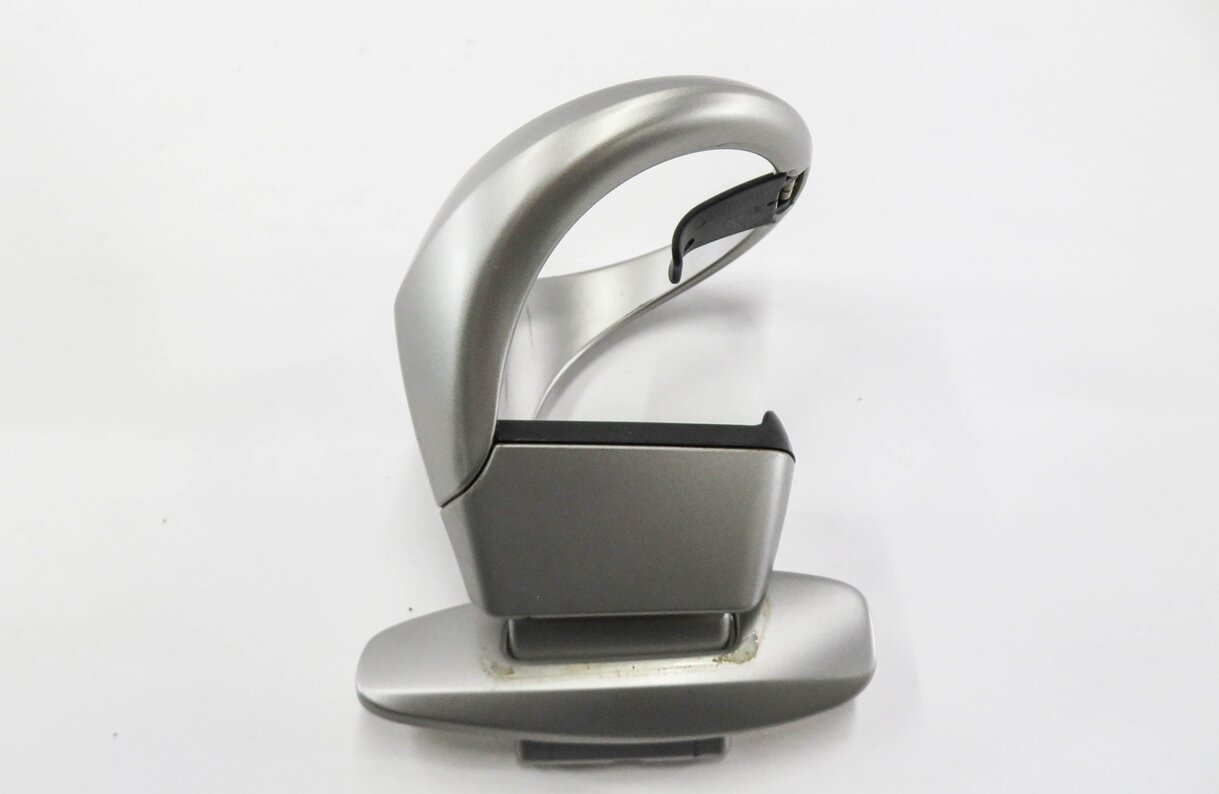 Thumbnail 4: 2006 BMW M6 ///M (E63) FRONT CENTER CONSOLE CUP HOLDER DRINK HOLDER
