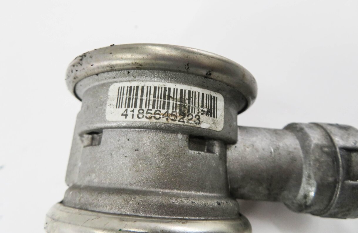 Thumbnail 6: 2006 BMW M6 ///M (E63) 5.0L S85 V10 ENGINE - AIR INJECTION CHECK VALVE SET-2