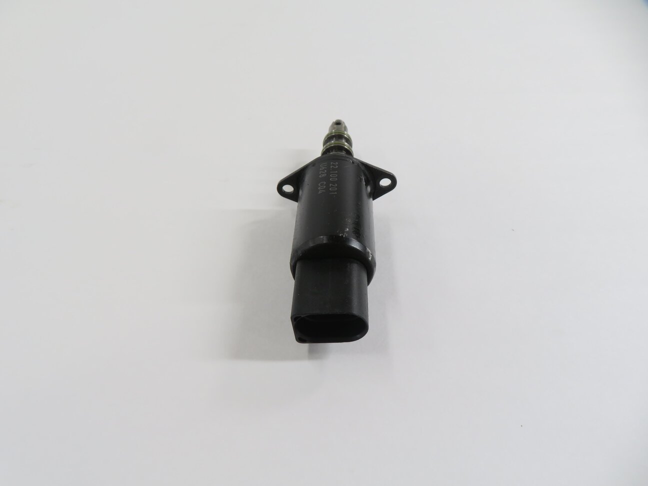 Thumbnail 2: 2006 BMW M6 ///M (E63) 5.0L S85 V10 ENGINE - VVT VANOS TIMING SOLENOID