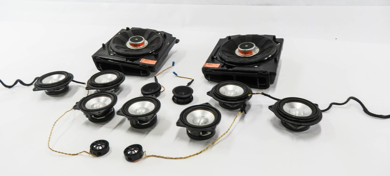 Thumbnail 3: 2006 BMW M6 ///M (E63) RADIO STEREO LOGIC-7 AUDIO SUB SUBWOOFER SPEAKER SET-13